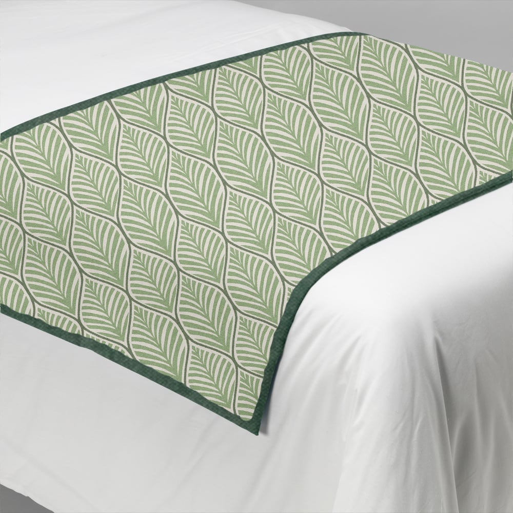 Summer Green short runner