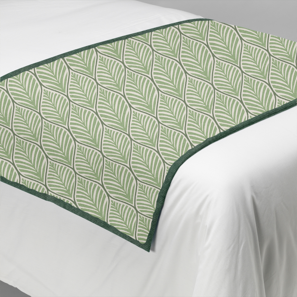 Summer Green short runner