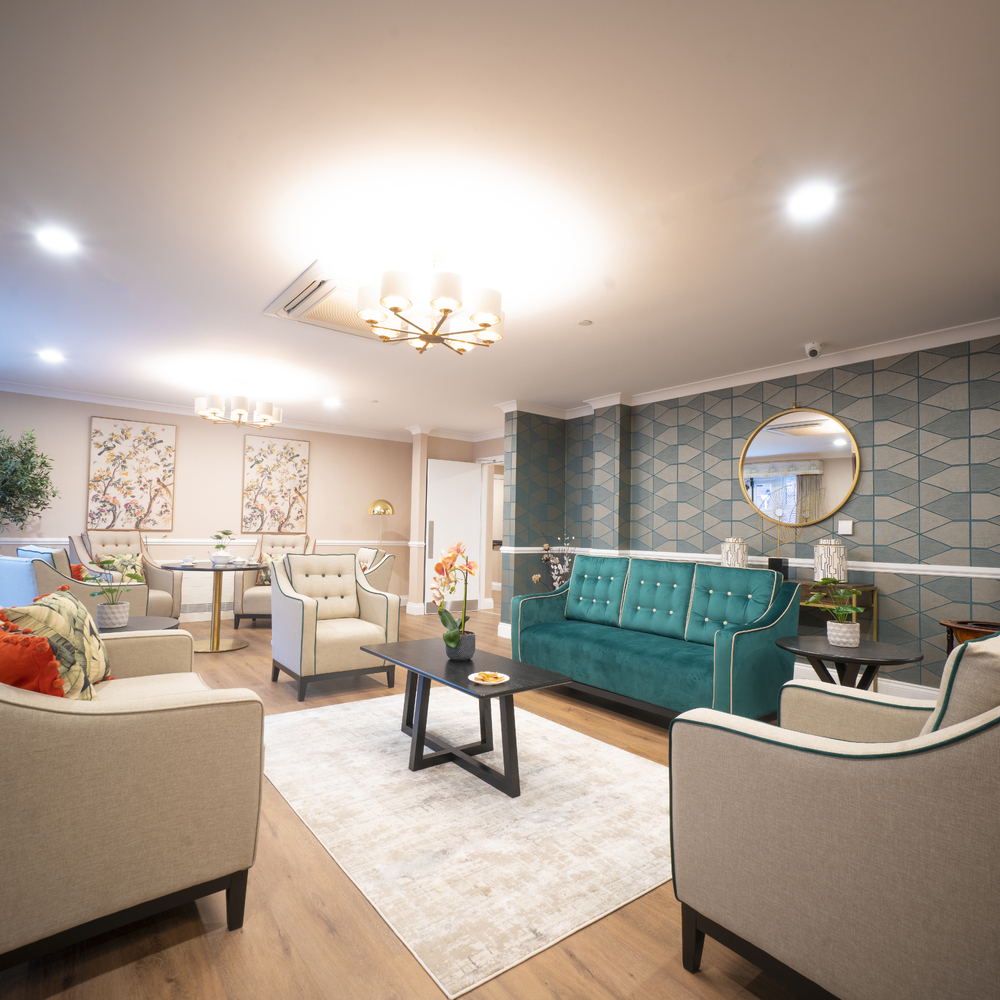 lifestyle image (1)-1