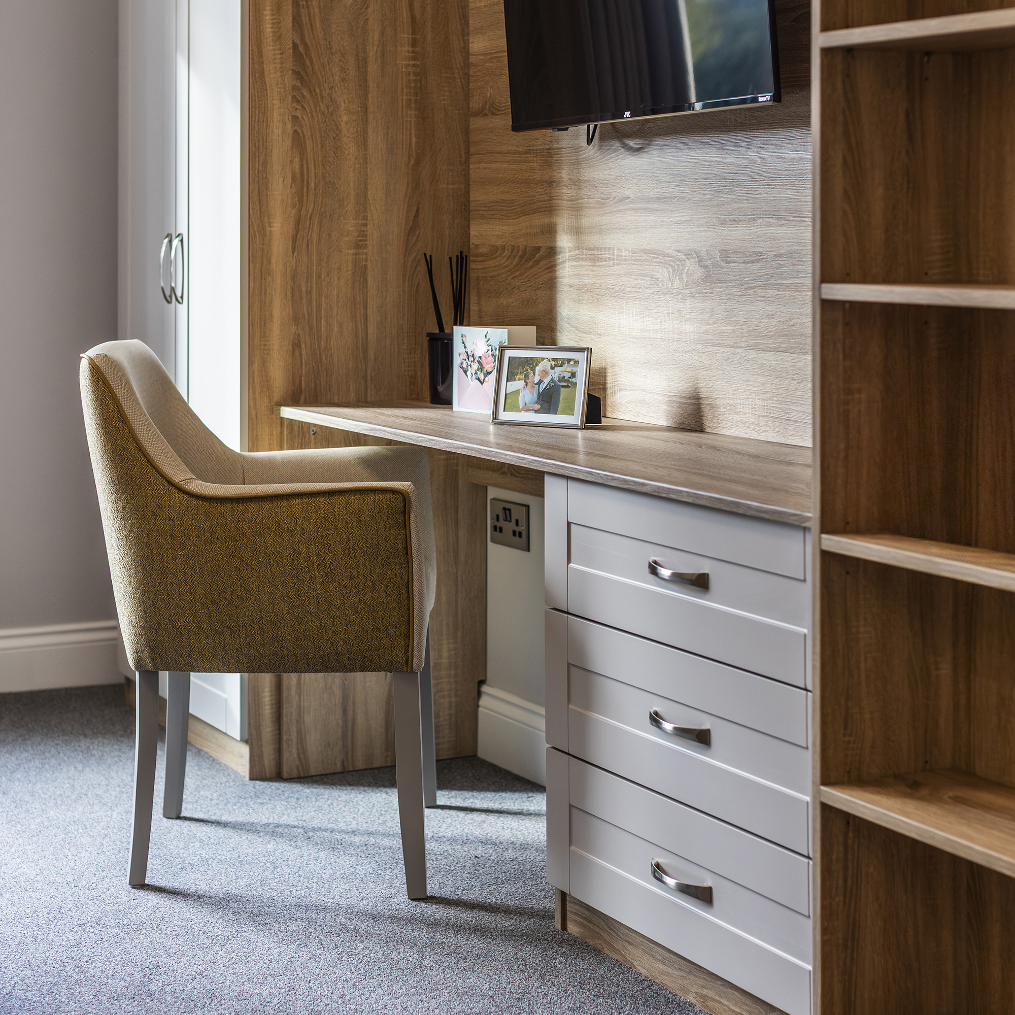 Moorhill lifestyle - leyton armchair, Loxton