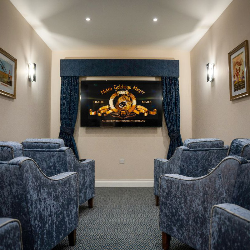 lifestyle image (36)