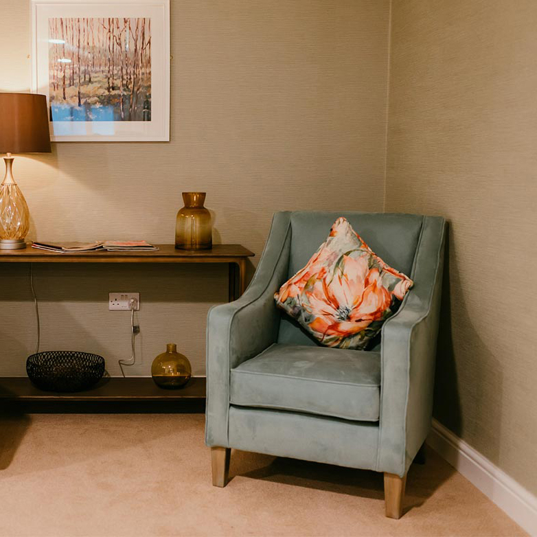 lifestyle image (32)