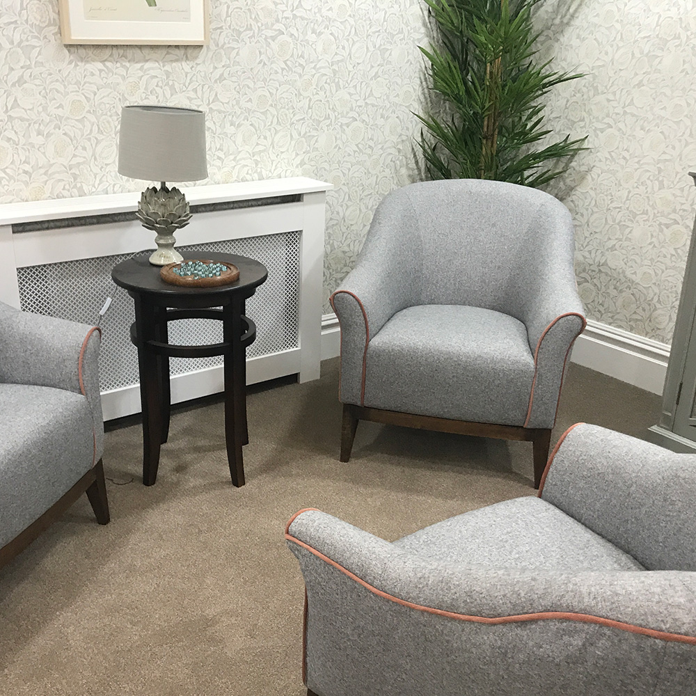 Jacqueline-Tub-Lifestyle