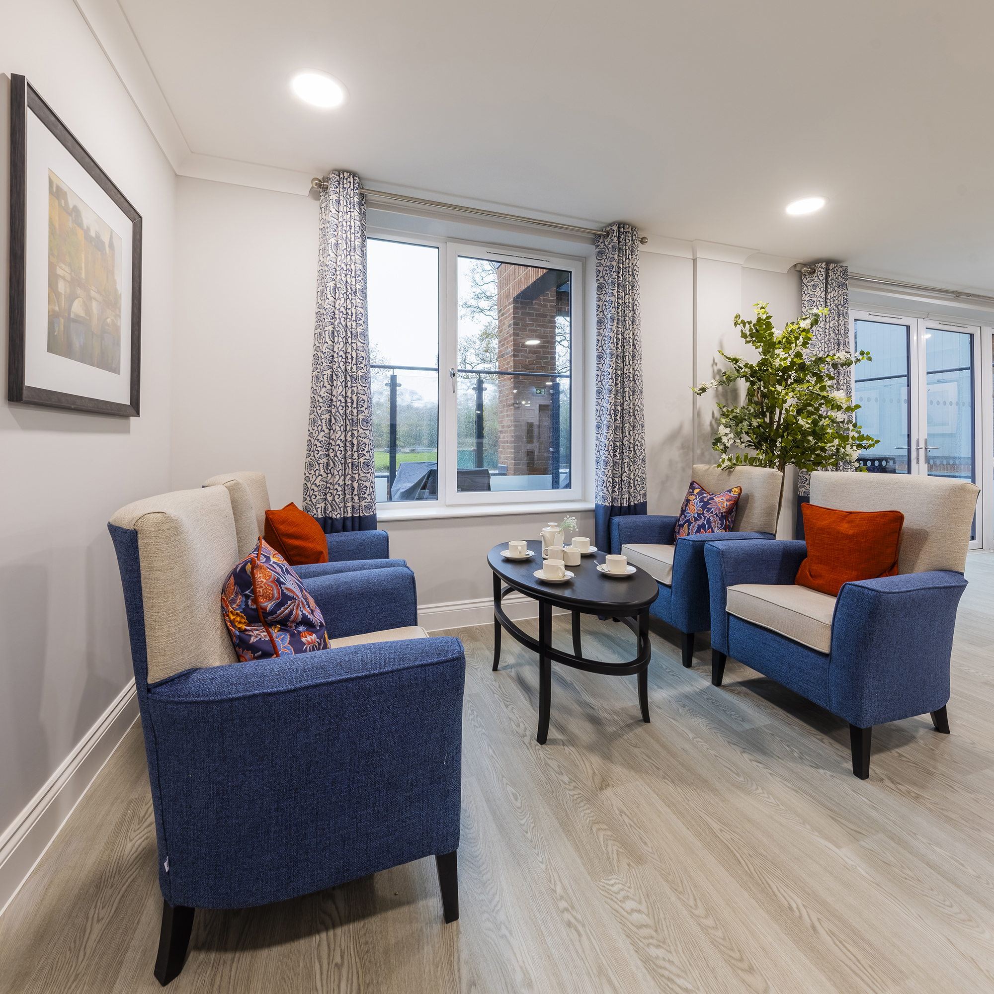 Moorhill lifestyle - linwood no wings, scatter cushion, allora oval