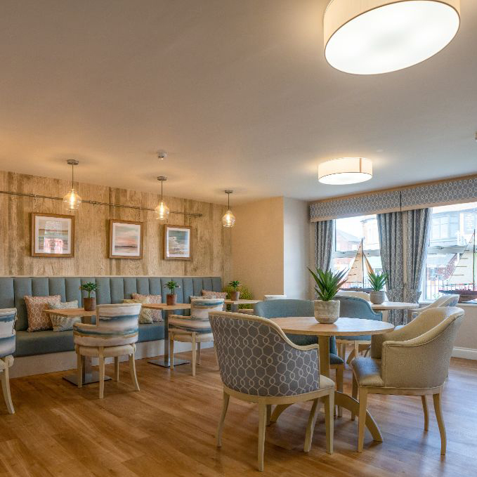 lifestyle image (54)